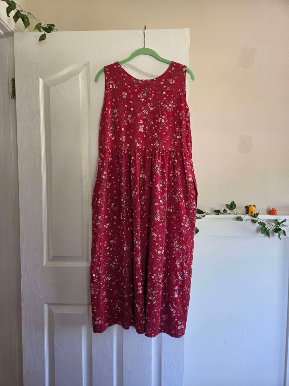 Vintage Erika Red Floral Sleeveless Midi/Maxi Dress - Picture 2 of 7
